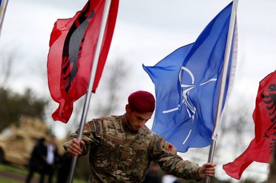 10 vjetori i Shqipërisë në NATO